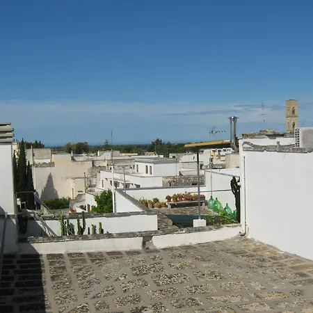 לינה וארוחת בוקר Dimora Marcelo 3*